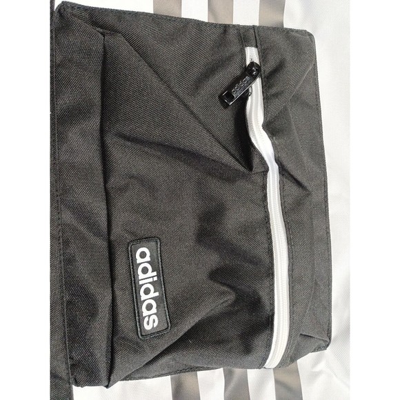 Adidas "Sack Pack" White Black - 18 X 14  Media Safe Lined Pocket New - Picture 4 of 9